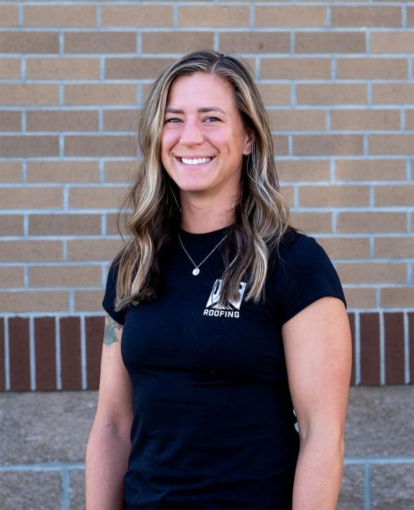 Stephanie-Nikolaisen-Director-of-Operations-Corporate-web